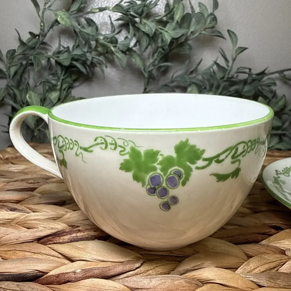 Shelley England Fine Bone China Late Foley Grapes Tea Cup & Saucer Set Vintage